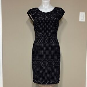 Julia Jordan Mini Dress, Like New, Navy w White Motifs Pattern; Bodycon; Size: 6